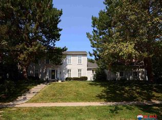 7070 Lincolnshire Rd, Lincoln, NE 68506