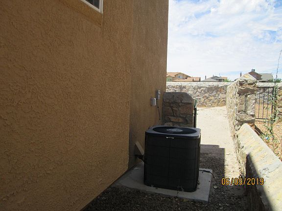 5th image of 13251 Emerald Hills St