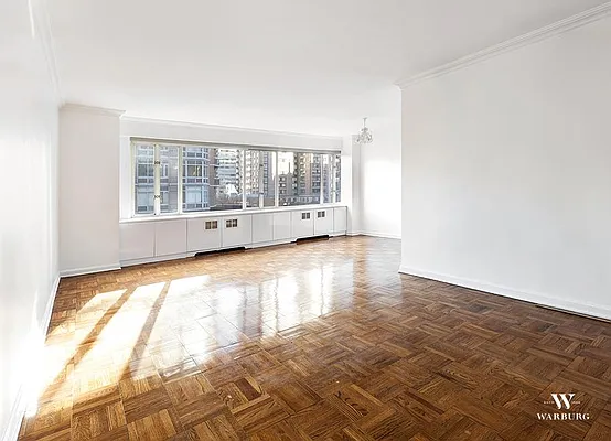 Rented by Warburg | media 25