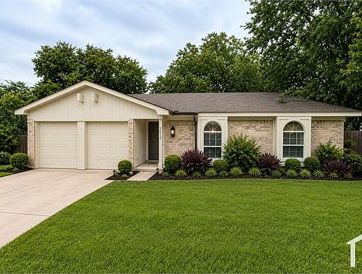 2nd image of 7412 Susan Ct
