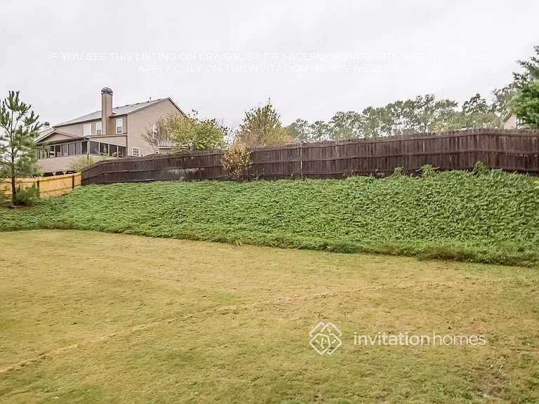 2462 Fisk Falls Dr — Photo 18