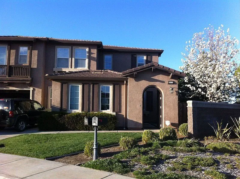 5575 Arcadia Cir photo 1