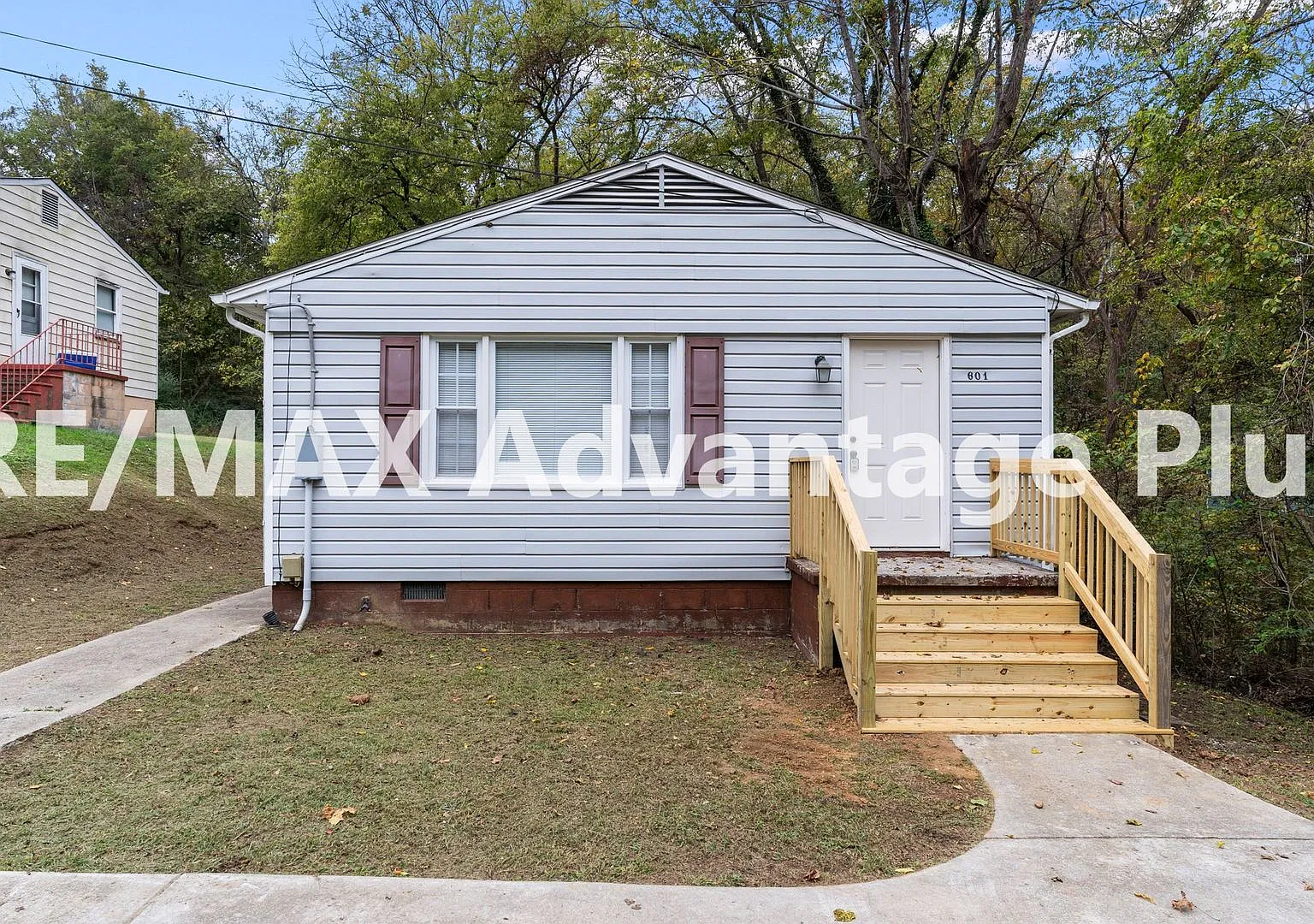 3-Bedroom Home in Town of Farmville! — Photo 1