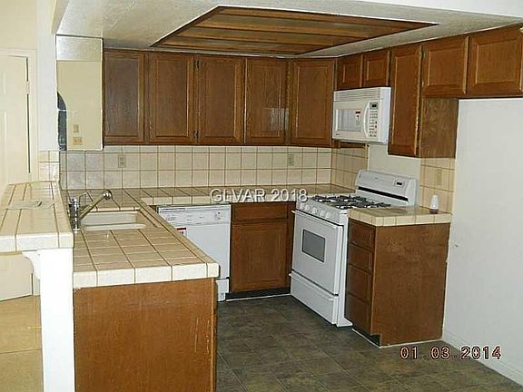 4th image of 1412 Santa Margarita St Unit F
