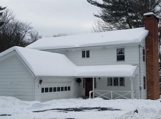 2521 Brookview Rd, Castleton, NY 12033