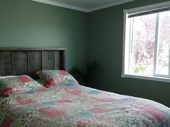 4th image of 1283 Redwood #Unit #3