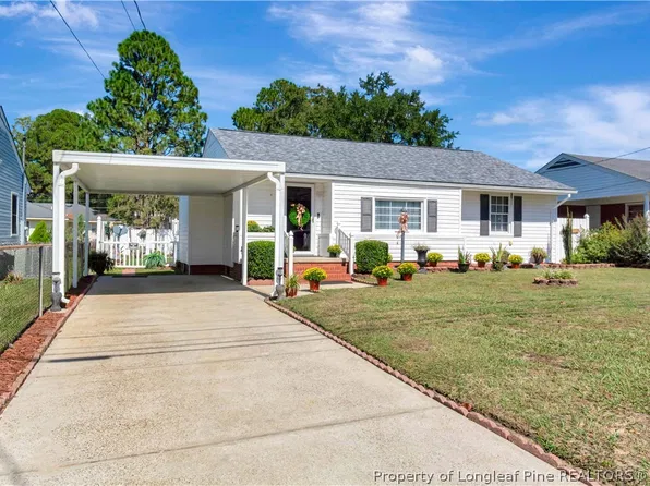 1015 E 10th St, Lumberton, NC 28358