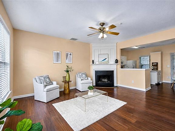 4th image of 1745 Kilmington Ct
