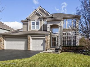 111 Augusta Ln, Cary, IL 60013