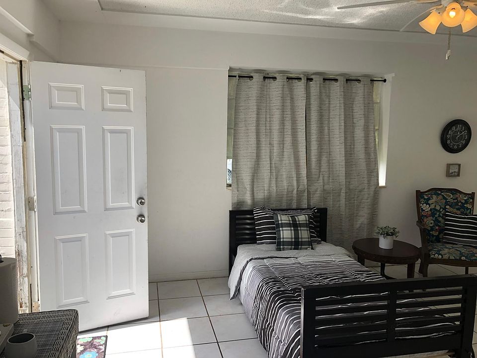 1st image of 211 NW 24th Ct #5