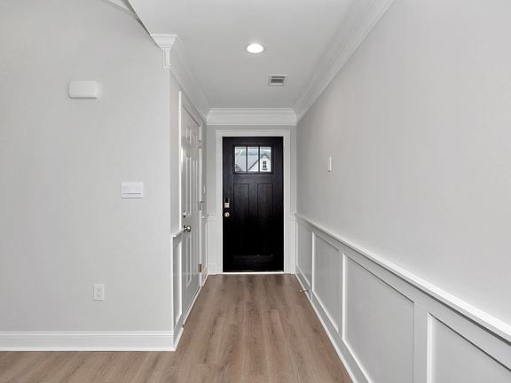 9508 Hampton Oak Drive SE in Oak Meadows