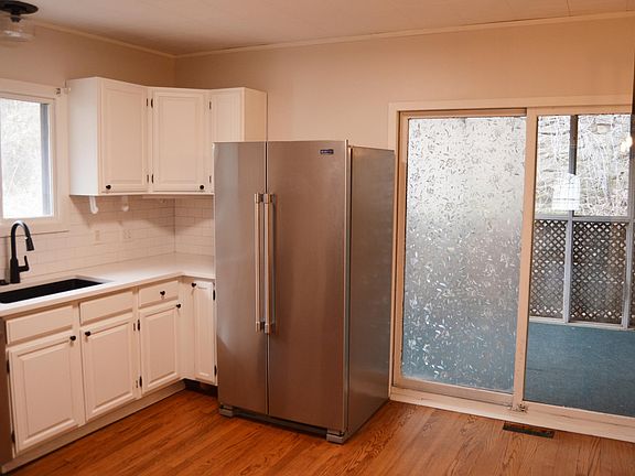 5th image of 13 Park Cir