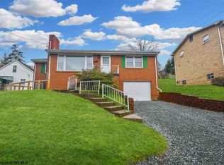 19 Ohio Ave, Morgantown, WV 26501