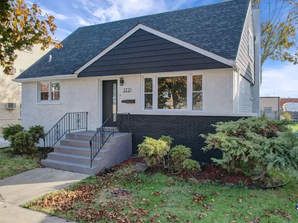 2721 Hessing St, River Grove, IL 60171