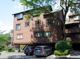 21 Marina Ky, Secaucus, NJ 07094