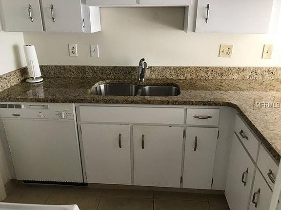 5th image of 2700 Bayshore Blvd APT 3101