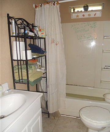 5th image of 3021 8th Ave