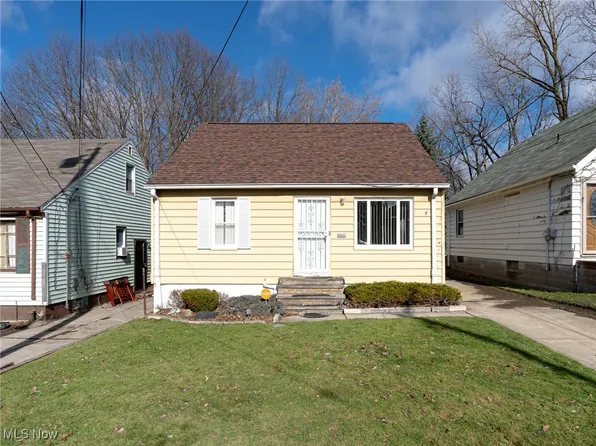 17605 Tarkington Ave, Cleveland, OH 44128