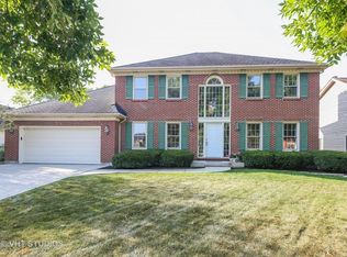 448 Prairie Knoll Dr, Naperville, IL 60565