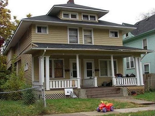 1st image of 416 Oxford Ave