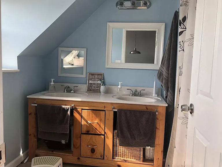 14 Kessler Pl #2 — Photo 7
