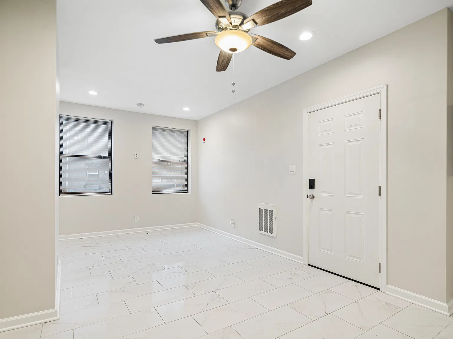1 bed, 600 sqft, $1,250 — Photo 2