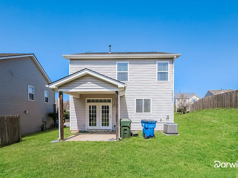 6012 Ladish Ln — Photo 13