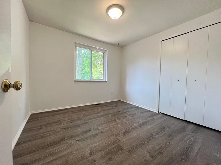 2382 Newbedford Dr — Photo 11