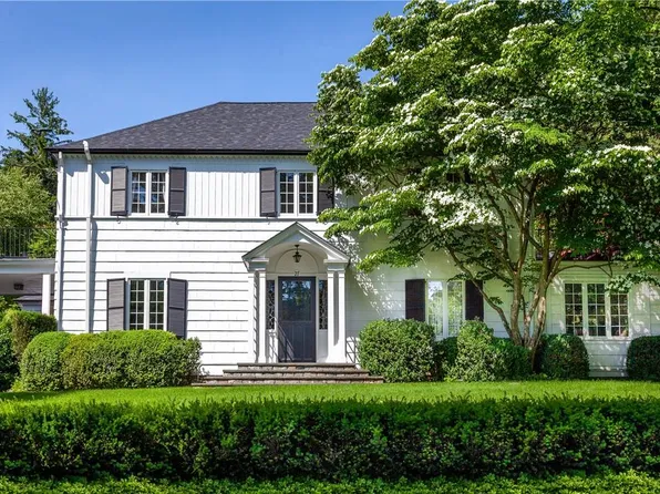 27 Locust Lane, Bronxville, NY 10708