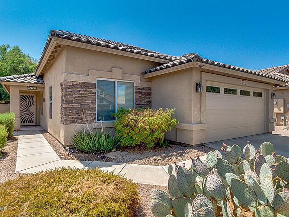 4th image of 44181 W Oster Dr