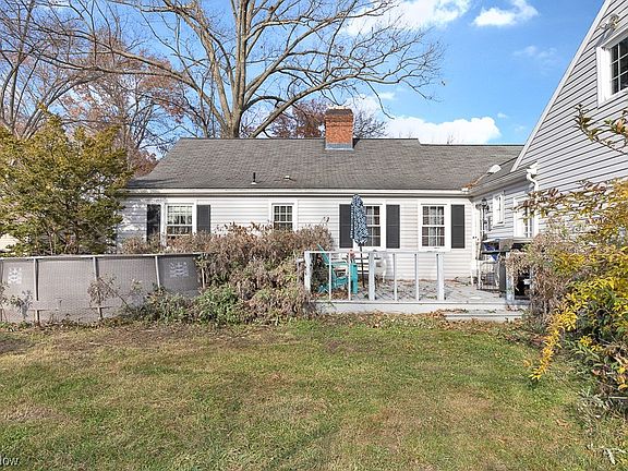 4th image of 257 Yale Ave