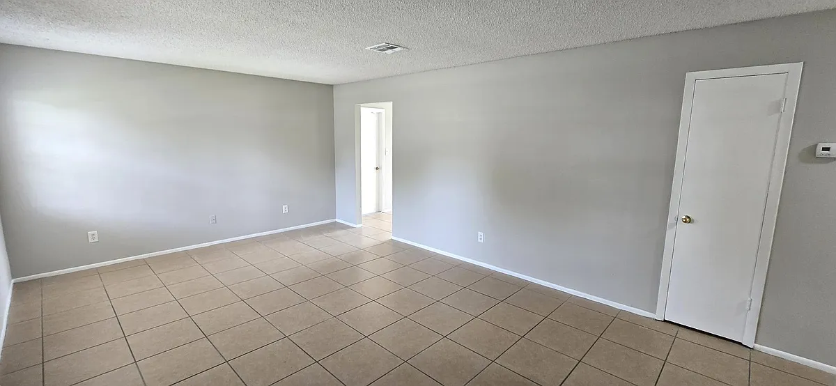Unit Photo - 108 Jalapa Dr