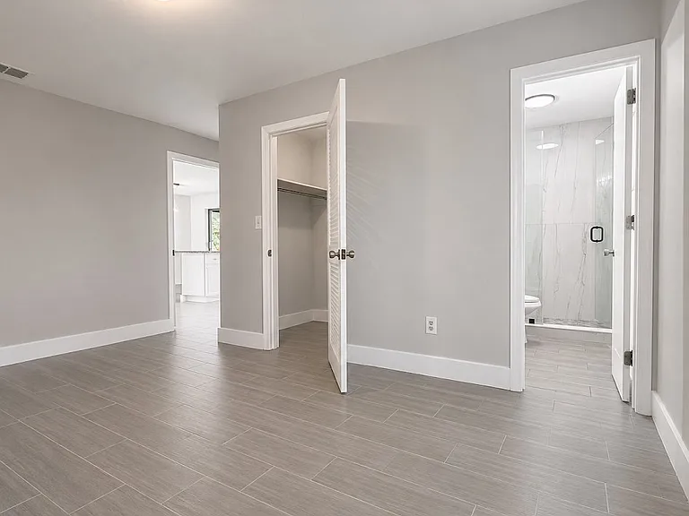 800 Willow Dr — Photo 11