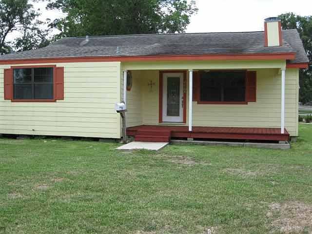 1st image of 419 23rd St