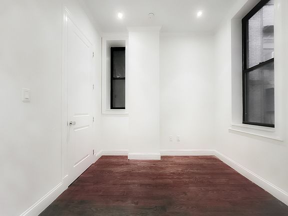 5th image of 1379 Lexington Ave APT 1A