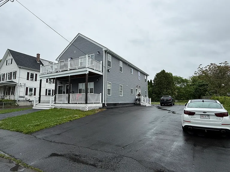 7 Weir Ave #1 — Photo 13