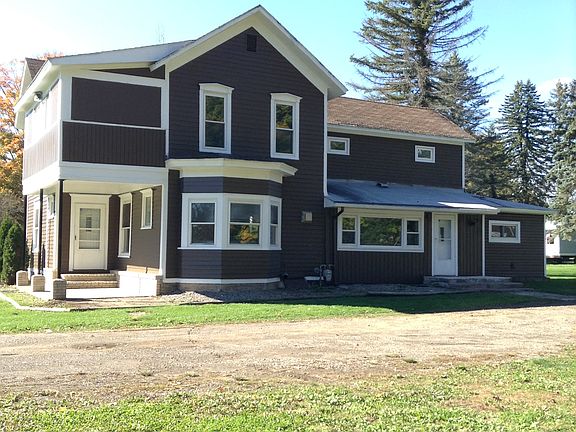 2nd image of 5 Maple Ave