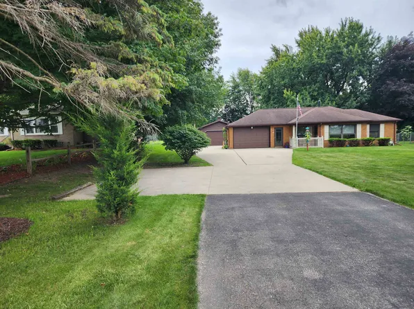1246 Midland Rd, Bay City, MI 48706