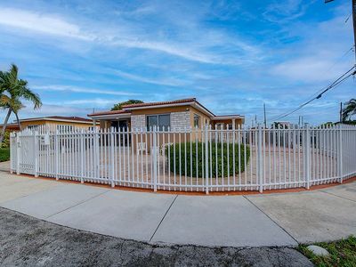 6001 NW 3rd St, Miami, FL, 33126
