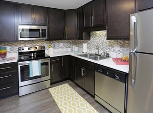 15740 Rockford Rd #108, Minneapolis, MN 55446