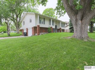 13593 Walnut St, Omaha, NE 68144