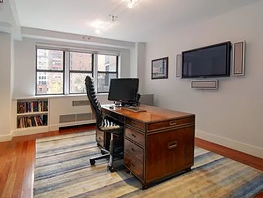 Sold by Corcoran | media 14