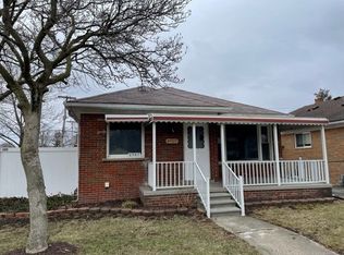 8907 Allen Rd, Allen Park, MI 48101