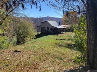 1433 Churchview Ln, Fries, VA 24330