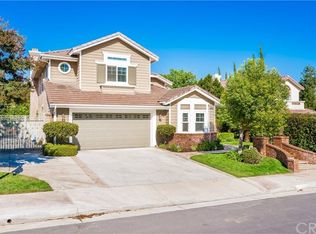 22915 Red Pine Way, Saugus, CA 91390