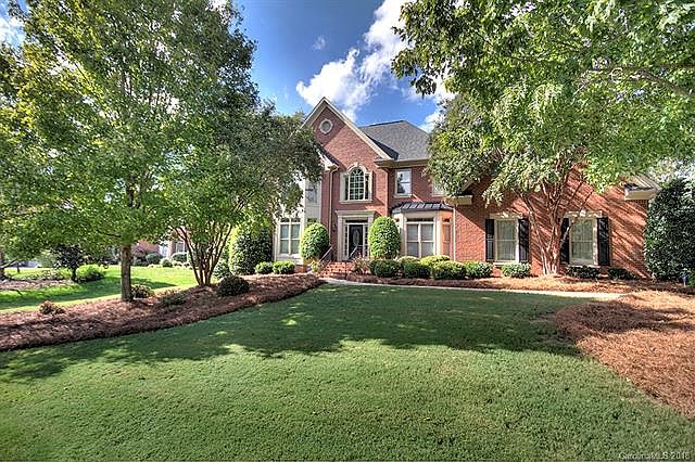 1st image of 6200 Woodleigh Oaks Dr