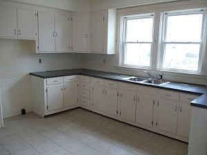 1st image of 7 Parker St