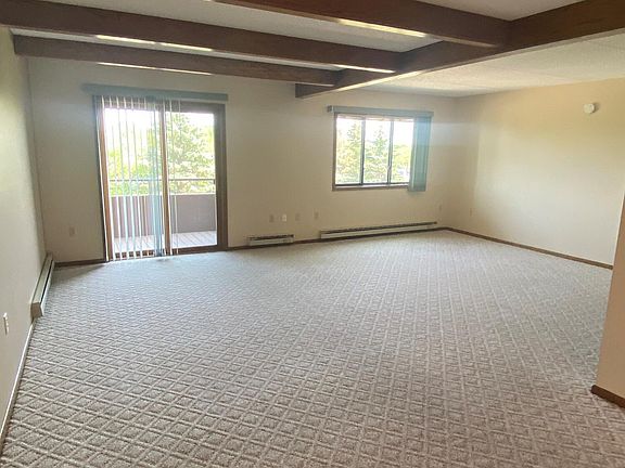 5th image of 2200 S 29th St Unit 32S