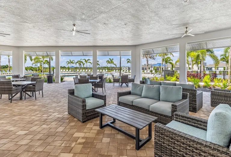 2864 Star Coral Dr — Photo 32
