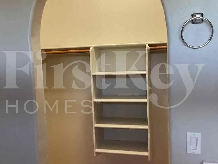 7718 W Sombrero View Ln — Photo 17